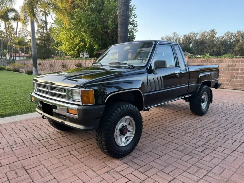 1987 Toyota Pickup XtraCab SR5 Turbo 4×4 5-Speed
